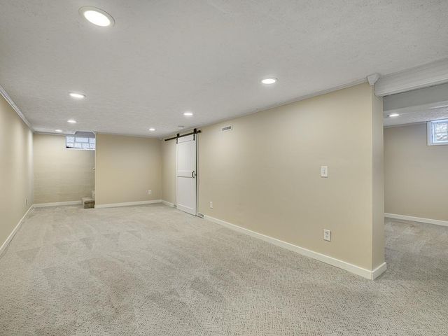 4247 Limestone Drive, Eagan, MN 55122