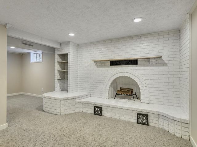 4247 Limestone Drive, Eagan, MN 55122