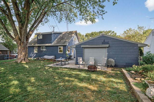 4247 Limestone Drive, Eagan, MN 55122