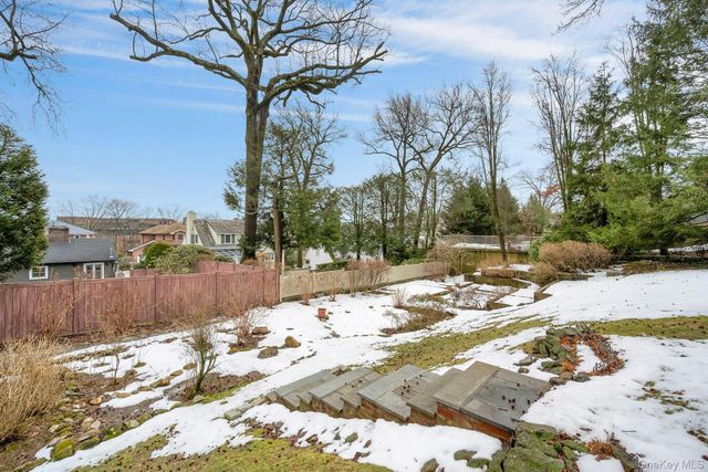 48 Highland Circle, Bronxville, NY 10708