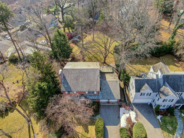 48 Highland Circle, Bronxville, NY 10708