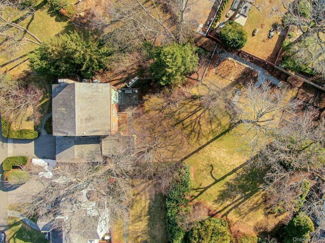 48 Highland Circle, Bronxville, NY 10708