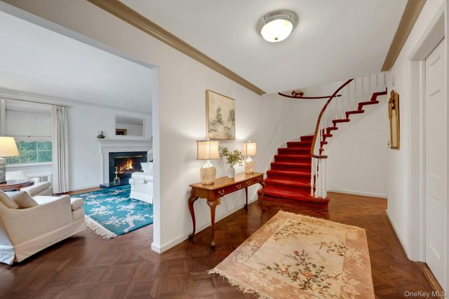 48 Highland Circle, Bronxville, NY 10708