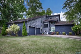 148 Kingswood Drive, Huntsville, AL 35806