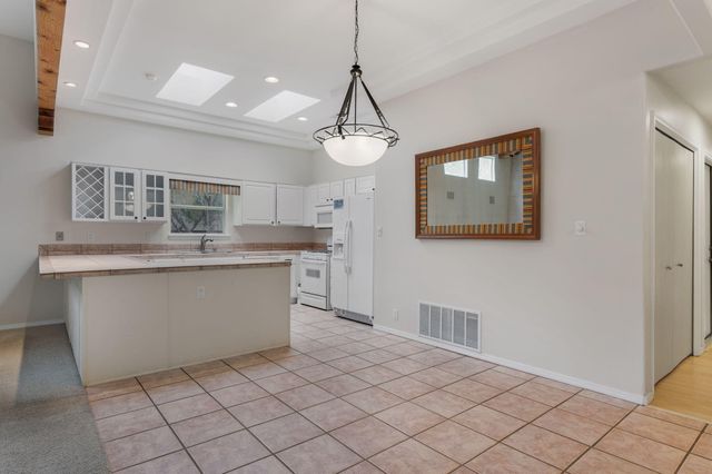 10011 Alexandria Road NE, Albuquerque, NM 87122