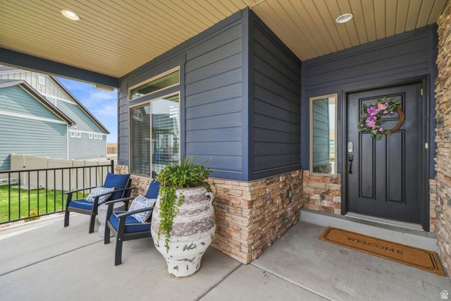 2352 W ISLAND DR, Kaysville, UT 84037