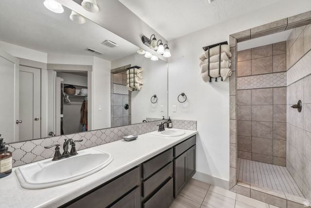 2352 W ISLAND DR, Kaysville, UT 84037