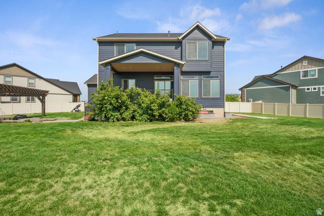 2352 W ISLAND DR, Kaysville, UT 84037