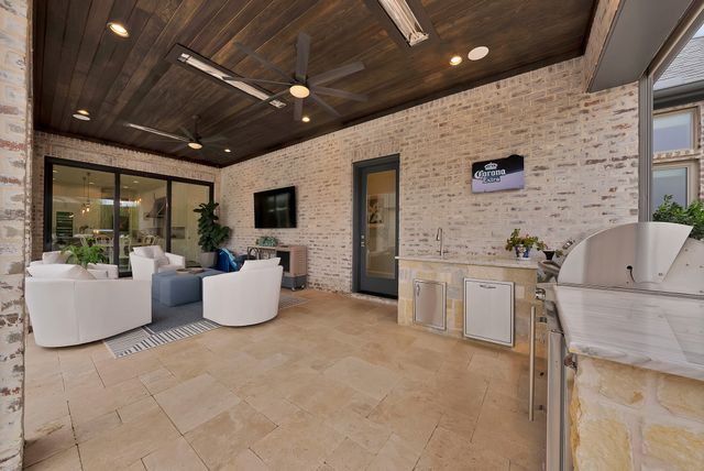 1752 Courtland Drive, Frisco, TX 75034