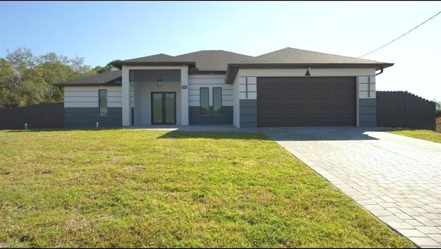 1602 McArthur AVE, Lehigh Acres, FL 33972