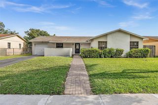 11061 SW 163rd St, Miami, FL 33157