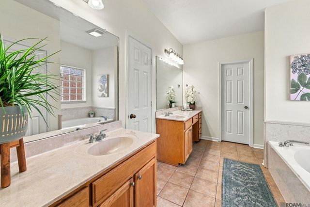 43167 Sycamore Bend Ave, Gonzales, LA 70737