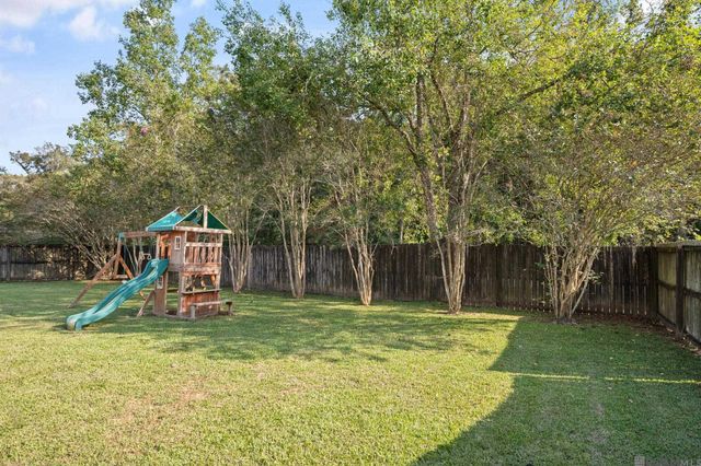 43167 Sycamore Bend Ave, Gonzales, LA 70737