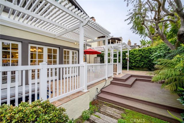 600 15th Street, Manhattan Beach, CA 90266