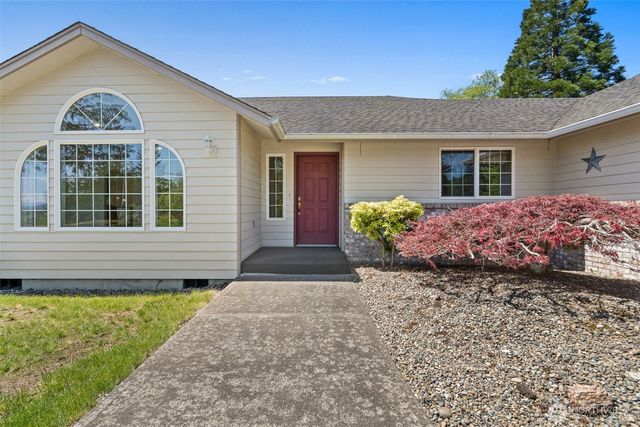 1620 Prospect Street, Raymond, WA 98577