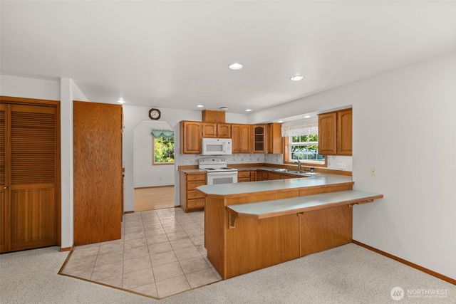 1620 Prospect Street, Raymond, WA 98577