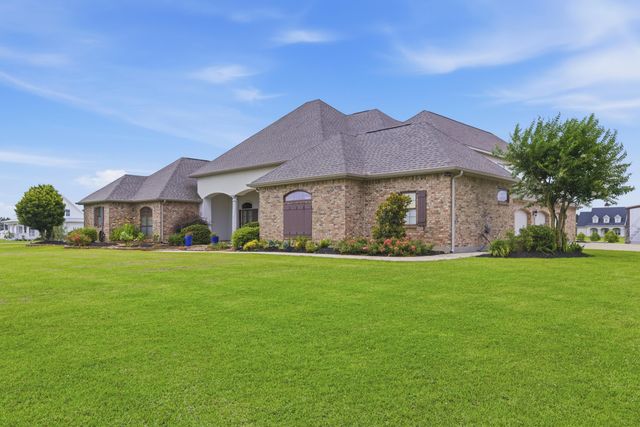 2855 W Tank Farm Rd, Lake Charles, LA 70605