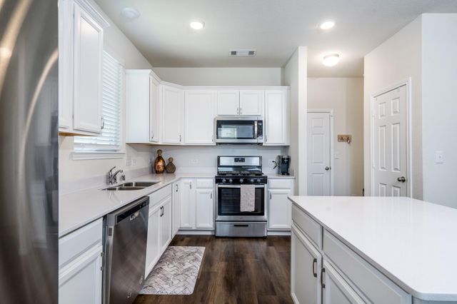 4256 Pine Still Road, Conroe, TX 77304