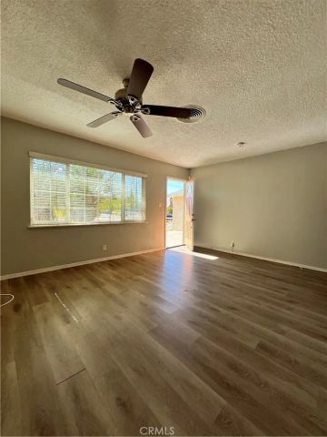 7142 Church, Highland, CA 92346