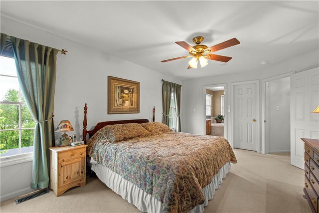 213 Walnut Drive, Nottingham, PA 15330