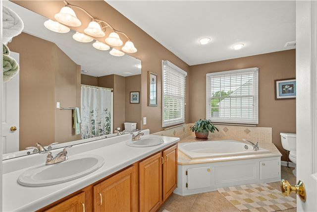 213 Walnut Drive, Nottingham, PA 15330