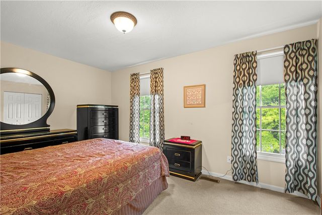 213 Walnut Drive, Nottingham, PA 15330