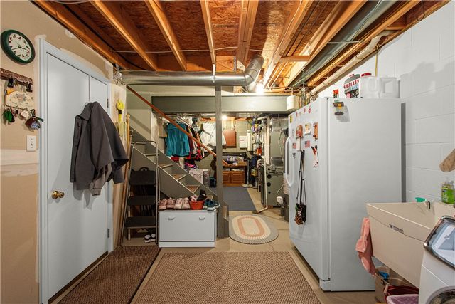 213 Walnut Drive, Nottingham, PA 15330