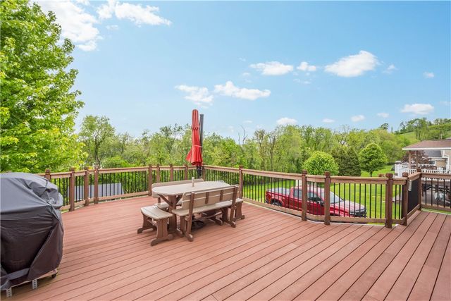 213 Walnut Drive, Nottingham, PA 15330