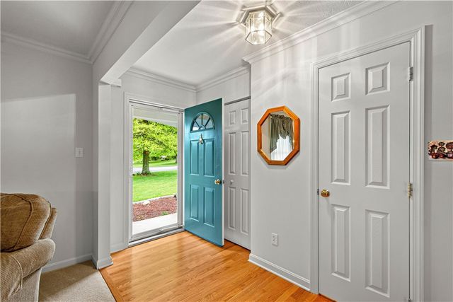 213 Walnut Drive, Nottingham, PA 15330