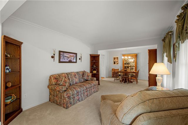 213 Walnut Drive, Nottingham, PA 15330