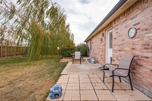 1709 Silverwood Lane, Little Elm, TX 75068