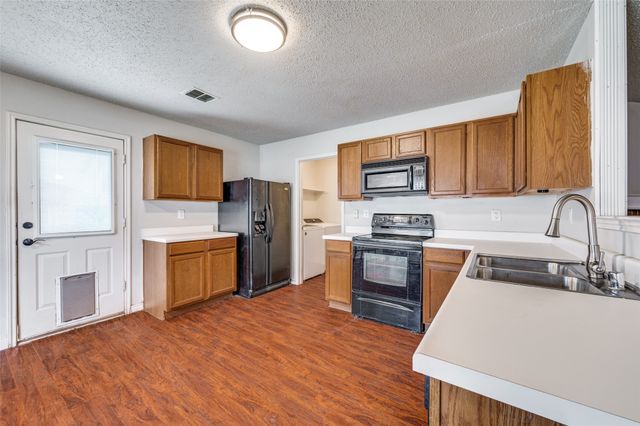 1709 Silverwood Lane, Little Elm, TX 75068