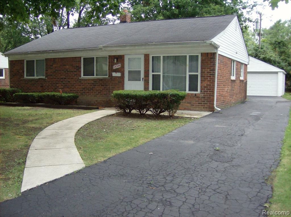 28309 Aberdeen Street, Southfield, MI 48076