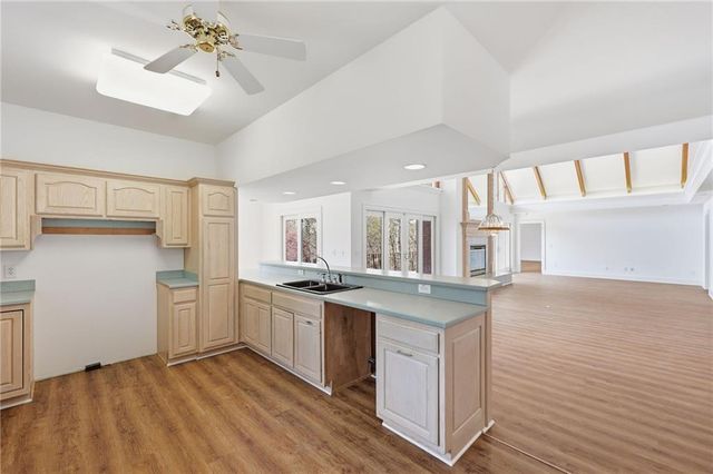 2538 Bridgewater Drive, Gainesville, GA 30506