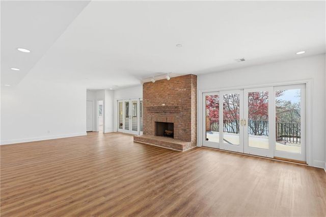 2538 Bridgewater Drive, Gainesville, GA 30506