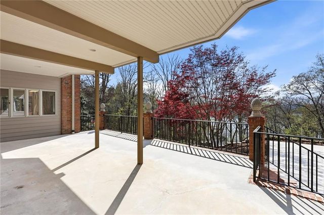 2538 Bridgewater Drive, Gainesville, GA 30506