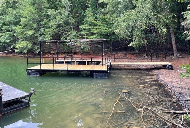 2538 Bridgewater Drive, Gainesville, GA 30506