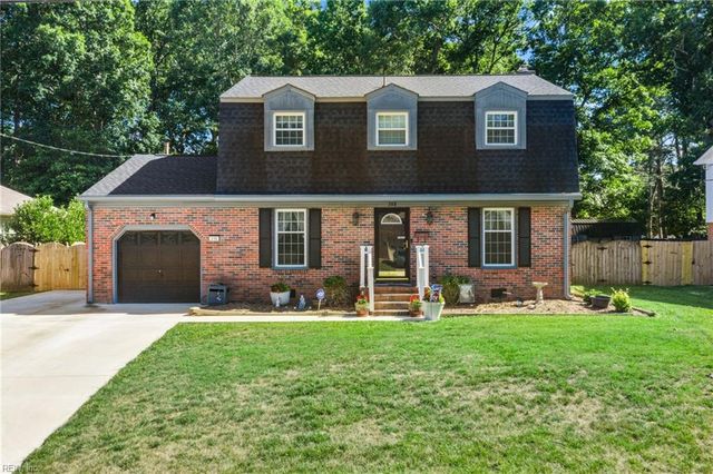318 Williamsburg CT, Newport News, VA 23606