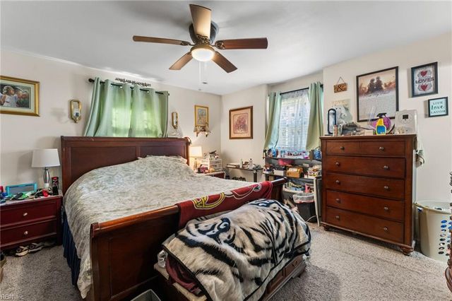 318 Williamsburg CT, Newport News, VA 23606