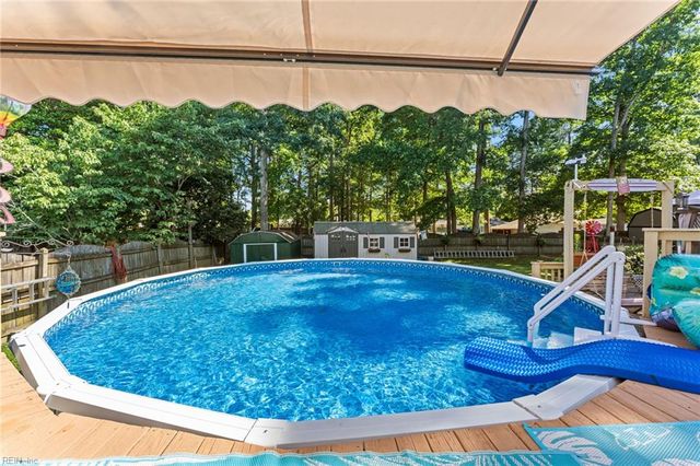 318 Williamsburg CT, Newport News, VA 23606