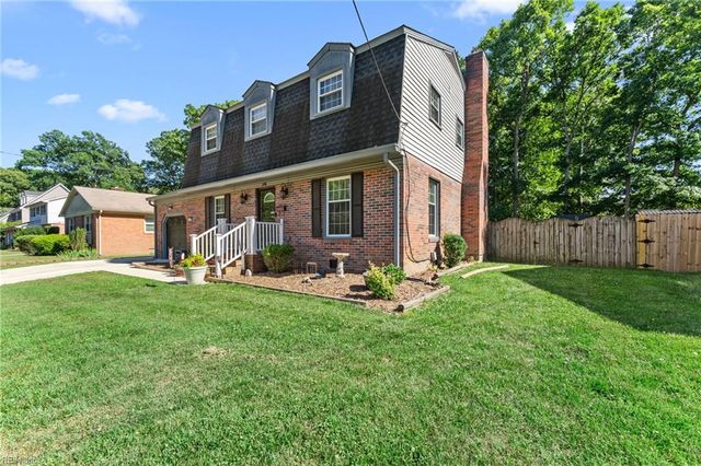 318 Williamsburg CT, Newport News, VA 23606