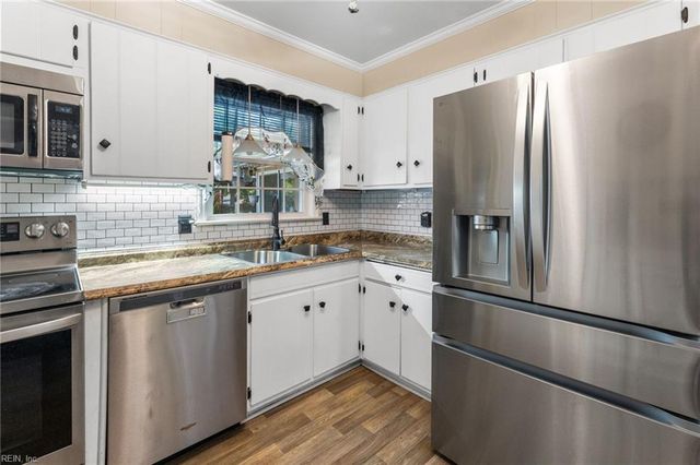 318 Williamsburg CT, Newport News, VA 23606