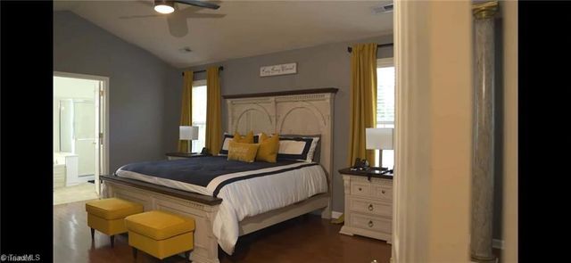 2202 Mclaughlin Drive, Greensboro, NC 27406