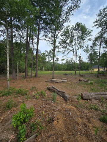 3805 Piney Point Road, Conroe, TX 77301