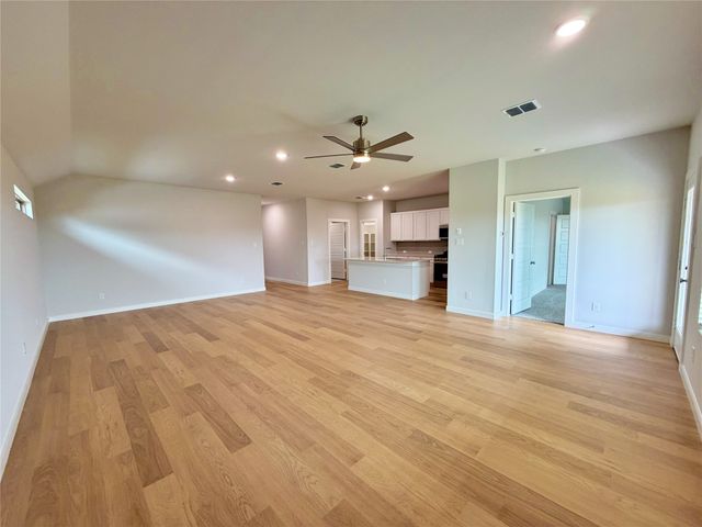 905 Pink Skies Drive, Princeton, TX 75407