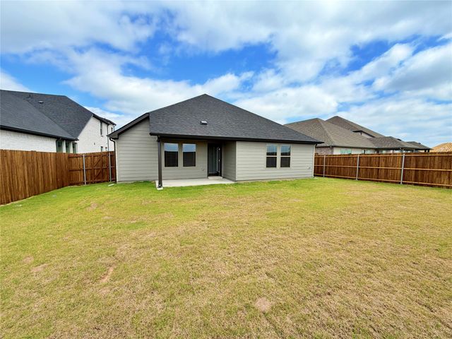 905 Pink Skies Drive, Princeton, TX 75407