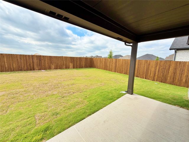 905 Pink Skies Drive, Princeton, TX 75407