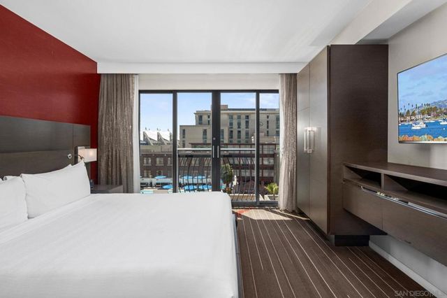 207 5th Avenue 739, San Diego, CA 92101