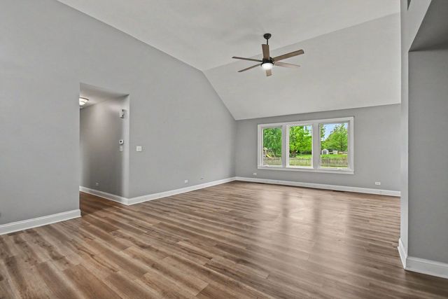 566 Yellowstone Lane, Yorkville, IL 60560