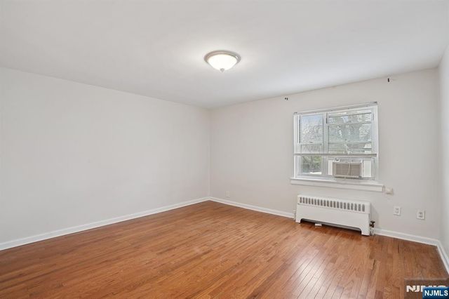 475 Colonial Terrace 5, Hackensack, NJ 07601